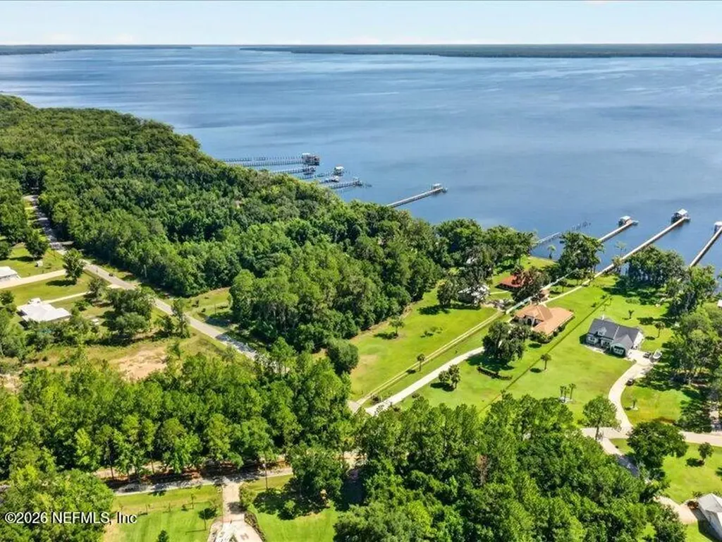 110 River Shores Road Palatka FL 32043