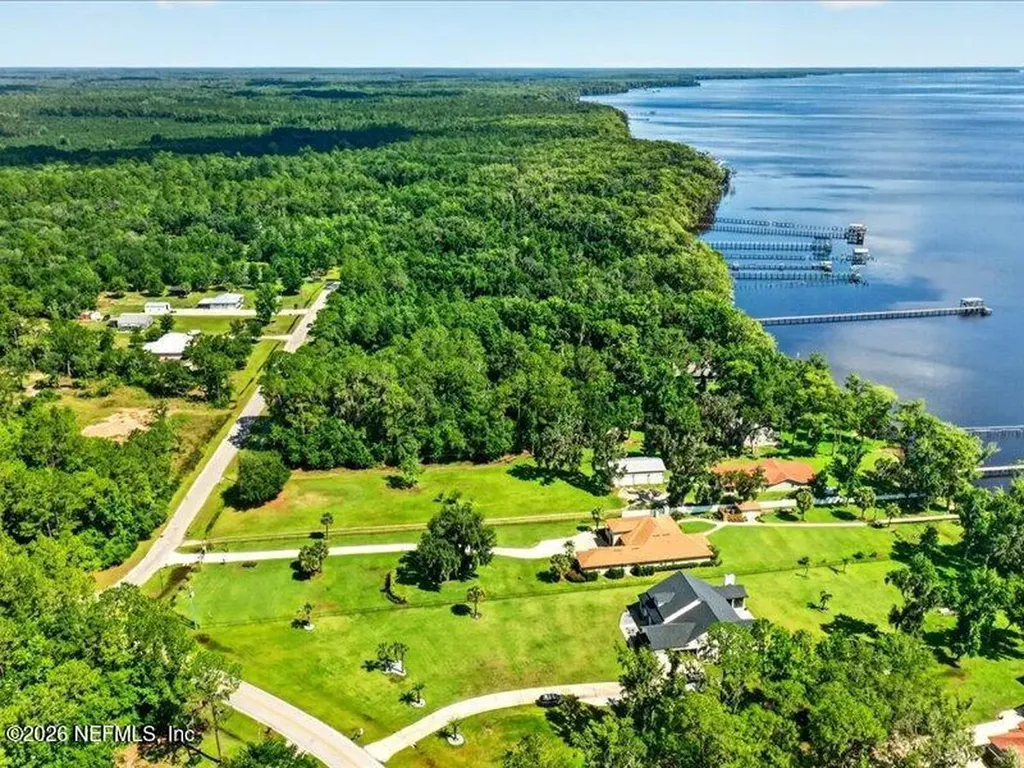 110 River Shores Road Palatka FL 32043