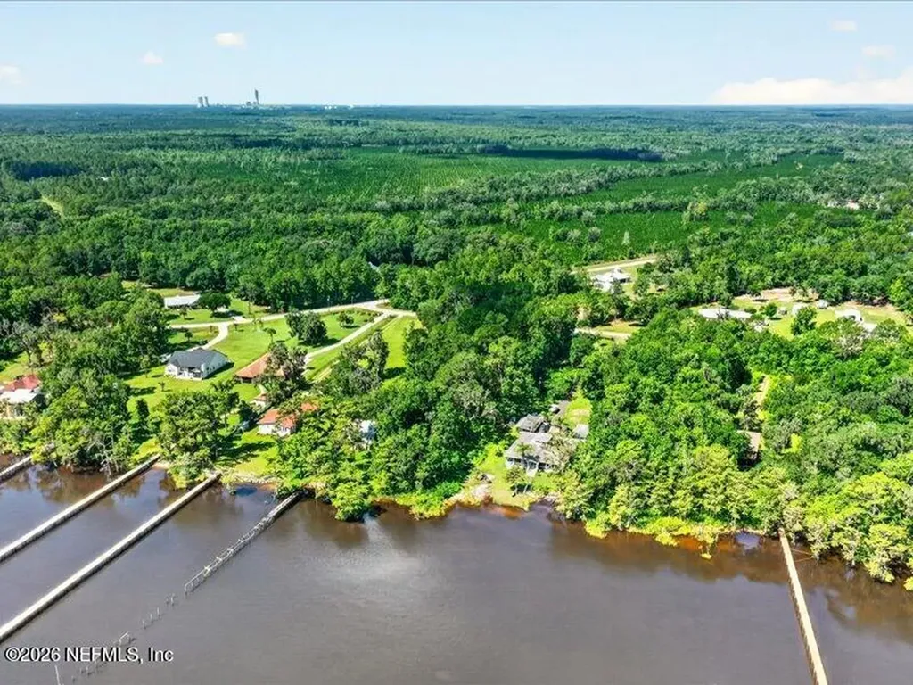 110 River Shores Road Palatka FL 32043