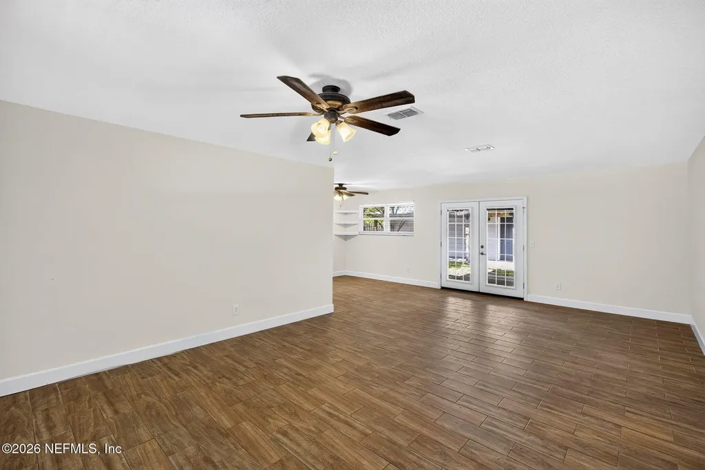 4512 Lane Avenue S Jacksonville FL 32210
