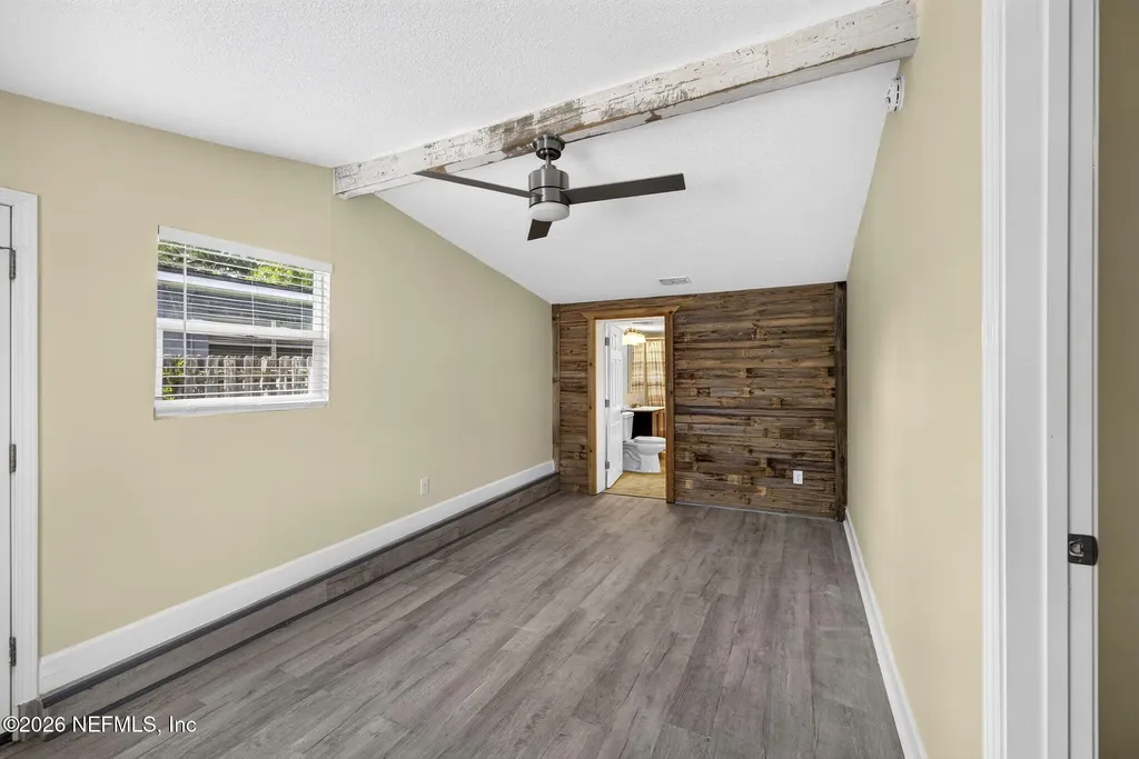 4512 Lane Avenue S Jacksonville FL 32210