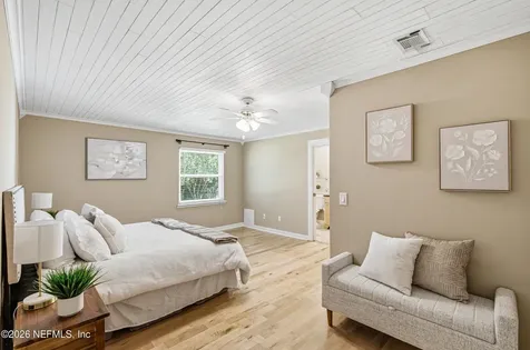 4542 Crosstie Road S Jacksonville FL 32257