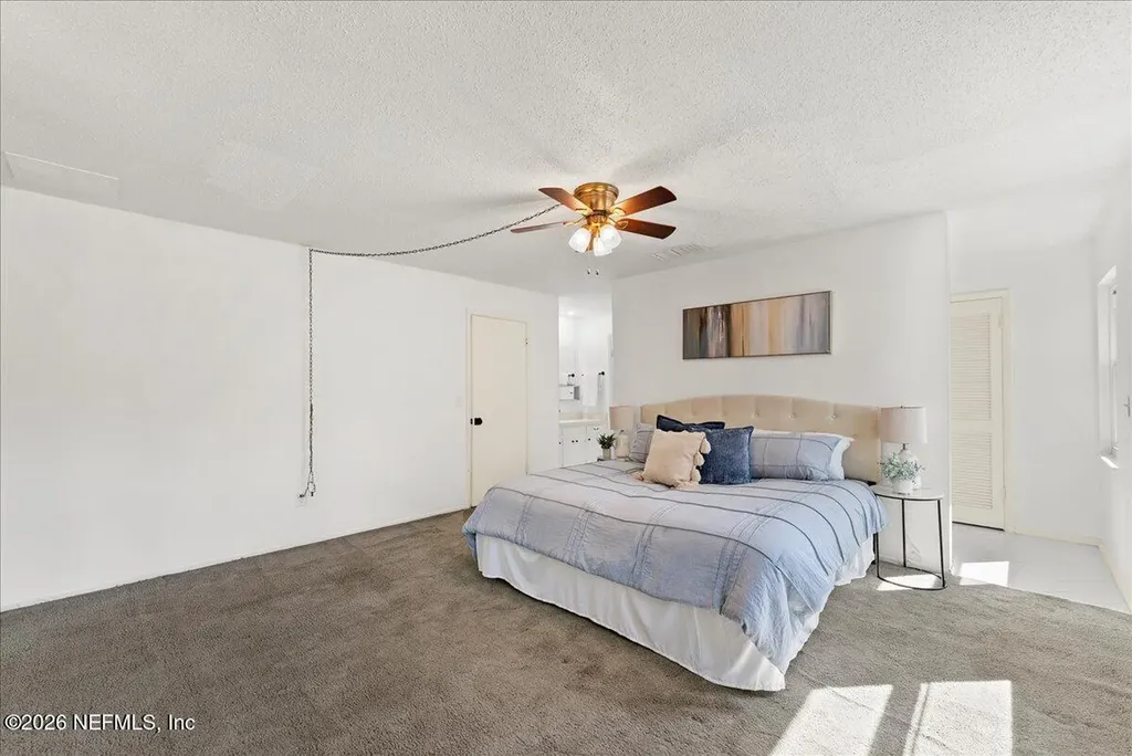 8140 Sutton Place E Jacksonville FL 32217