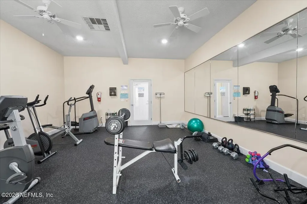 8140 Sutton Place E Jacksonville FL 32217