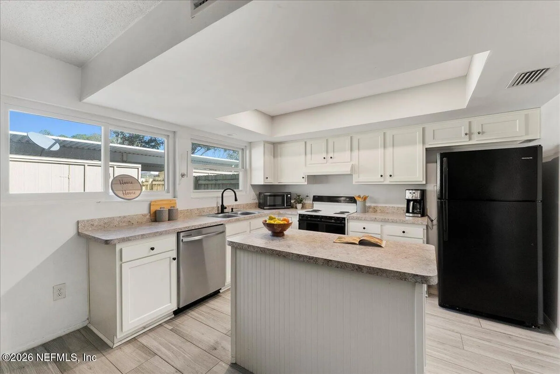 8140 Sutton Place E Jacksonville FL 32217