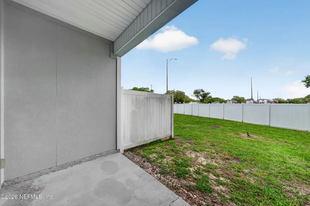 2882 Black Buck Circle Jacksonville FL 32225