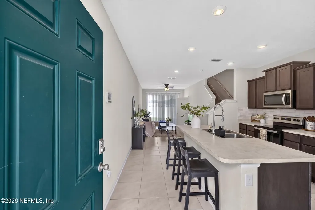 2882 Black Buck Circle Jacksonville FL 32225