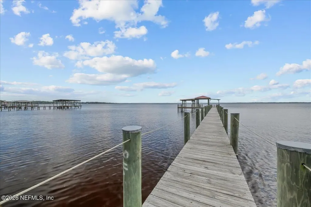 316 Riviera Drive Crescent City FL 32112