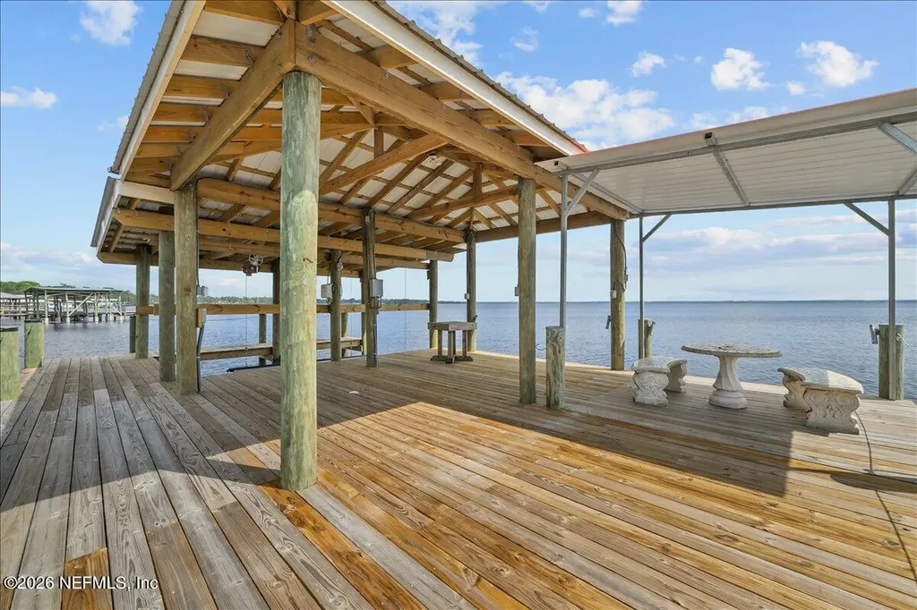 316 Riviera Drive Crescent City FL 32112