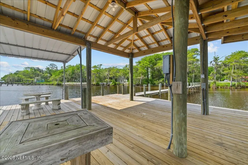 316 Riviera Drive Crescent City FL 32112