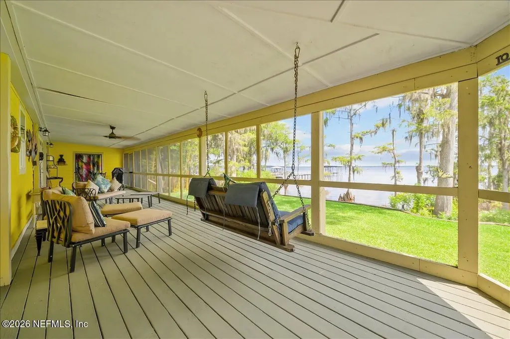 316 Riviera Drive Crescent City FL 32112