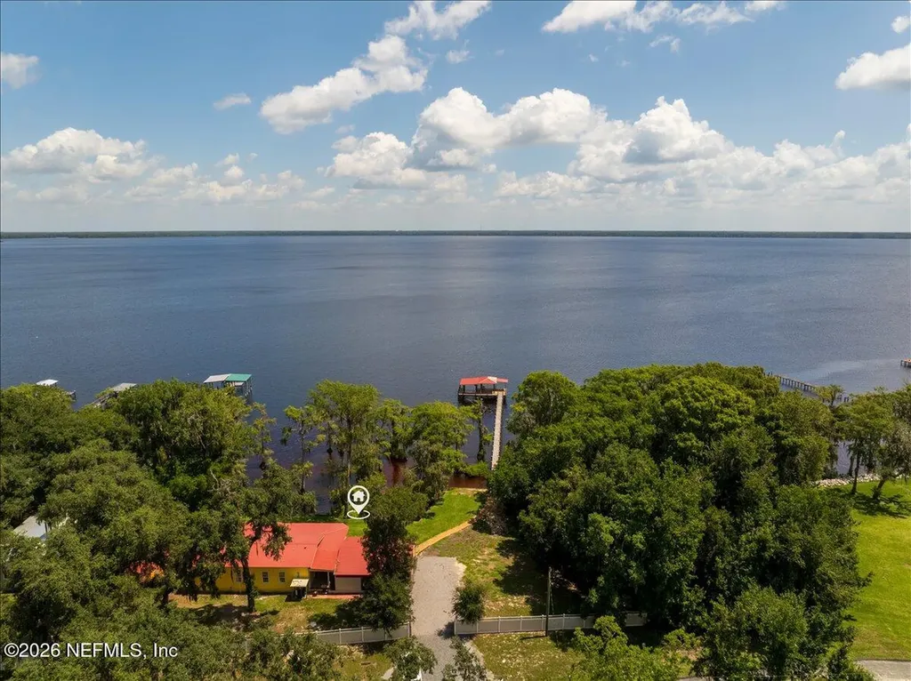 316 Riviera Drive Crescent City FL 32112