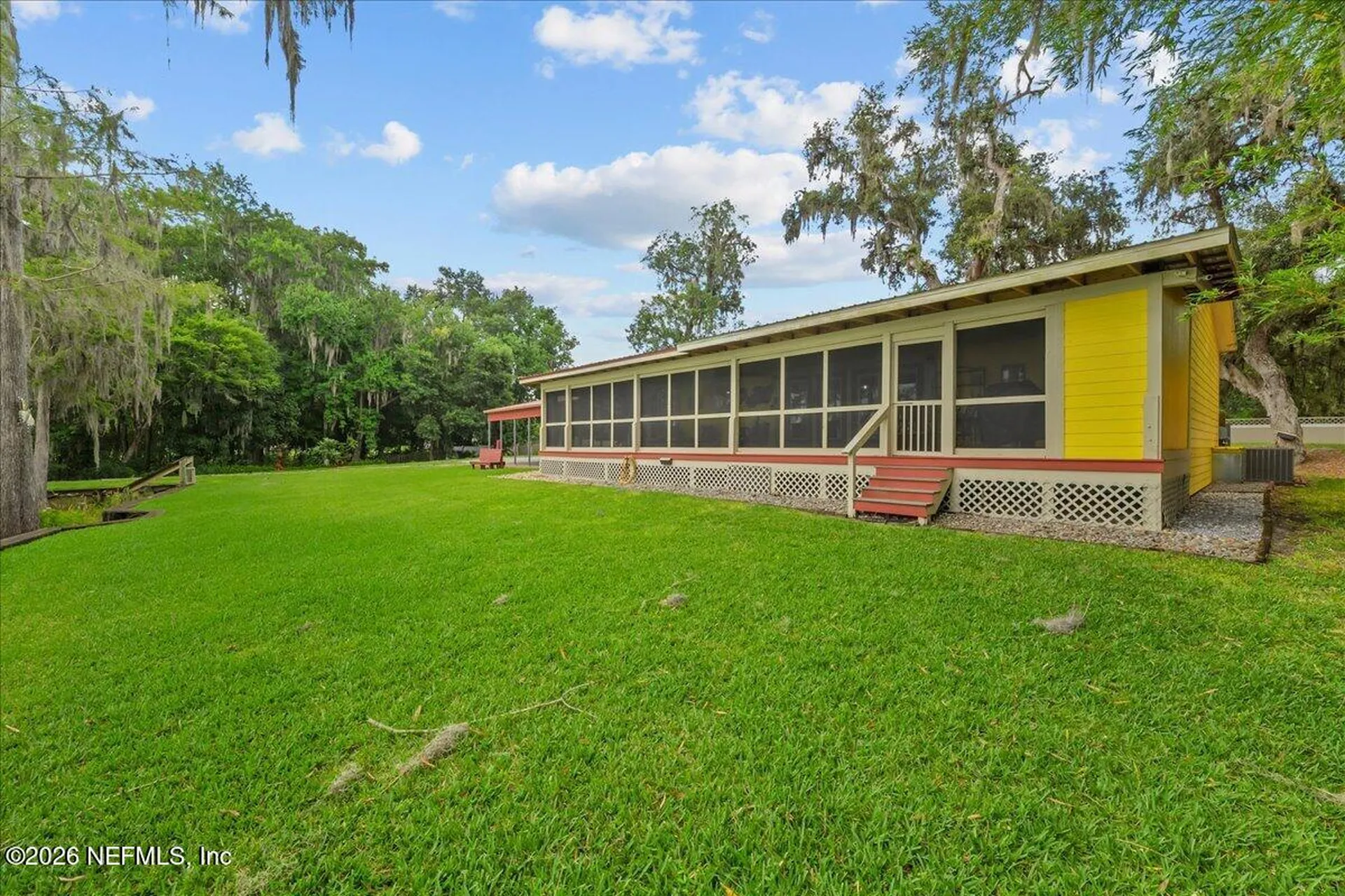 316 Riviera Drive Crescent City FL 32112