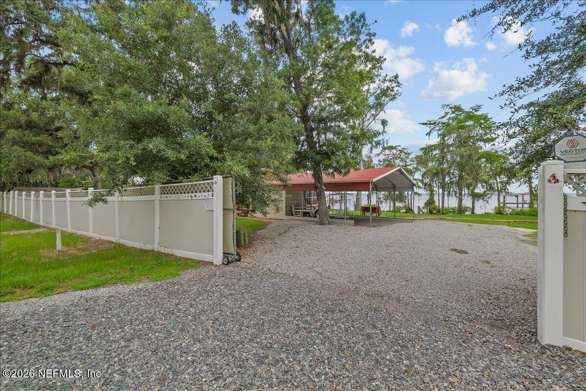 316 Riviera Drive Crescent City FL 32112