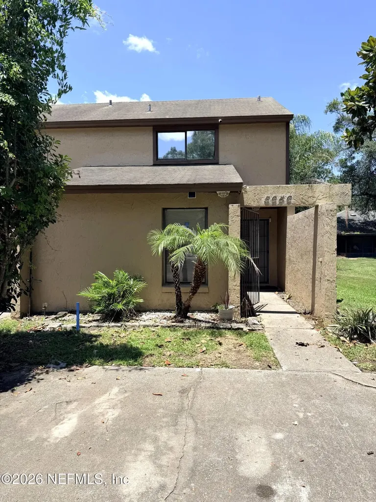 5646 Pinebay Circle S Jacksonville FL 32244