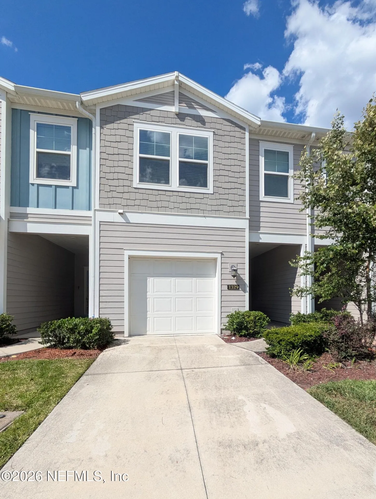1329 Salt Ridge Avenue Jacksonville FL 32218