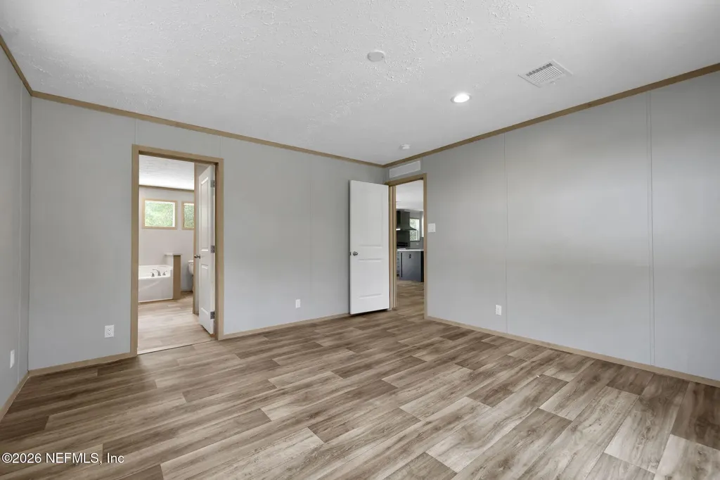 5641 Silver Sands Keystone Heights FL 32656