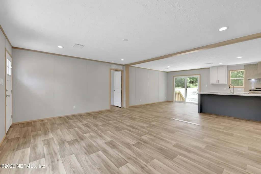 5641 Silver Sands Keystone Heights FL 32656