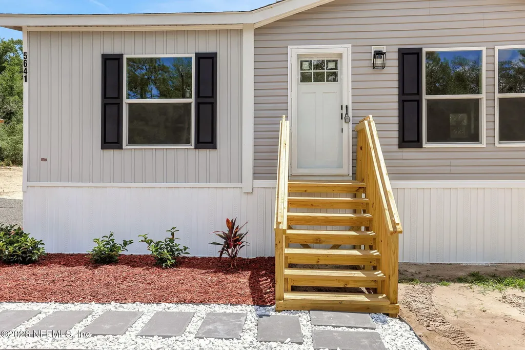 5641 Silver Sands Keystone Heights FL 32656