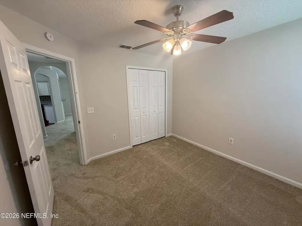 5550 Oak Crossing Drive Jacksonville FL 32244