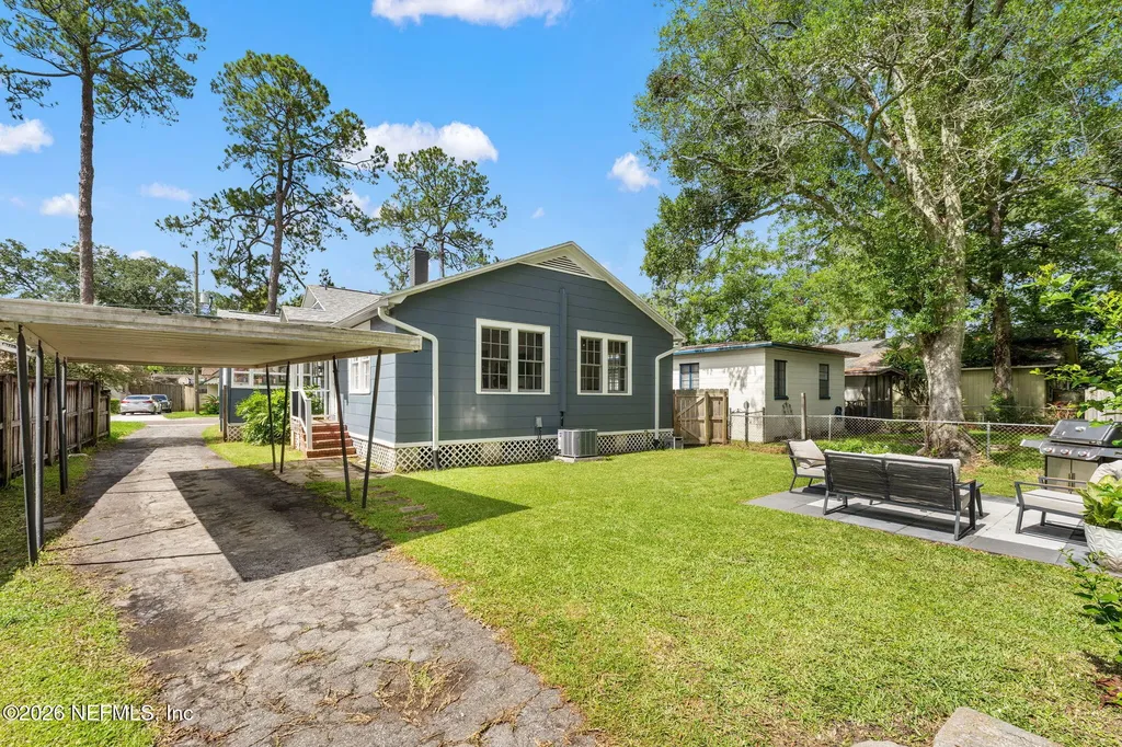 4823 Kerle Jacksonville FL 32205