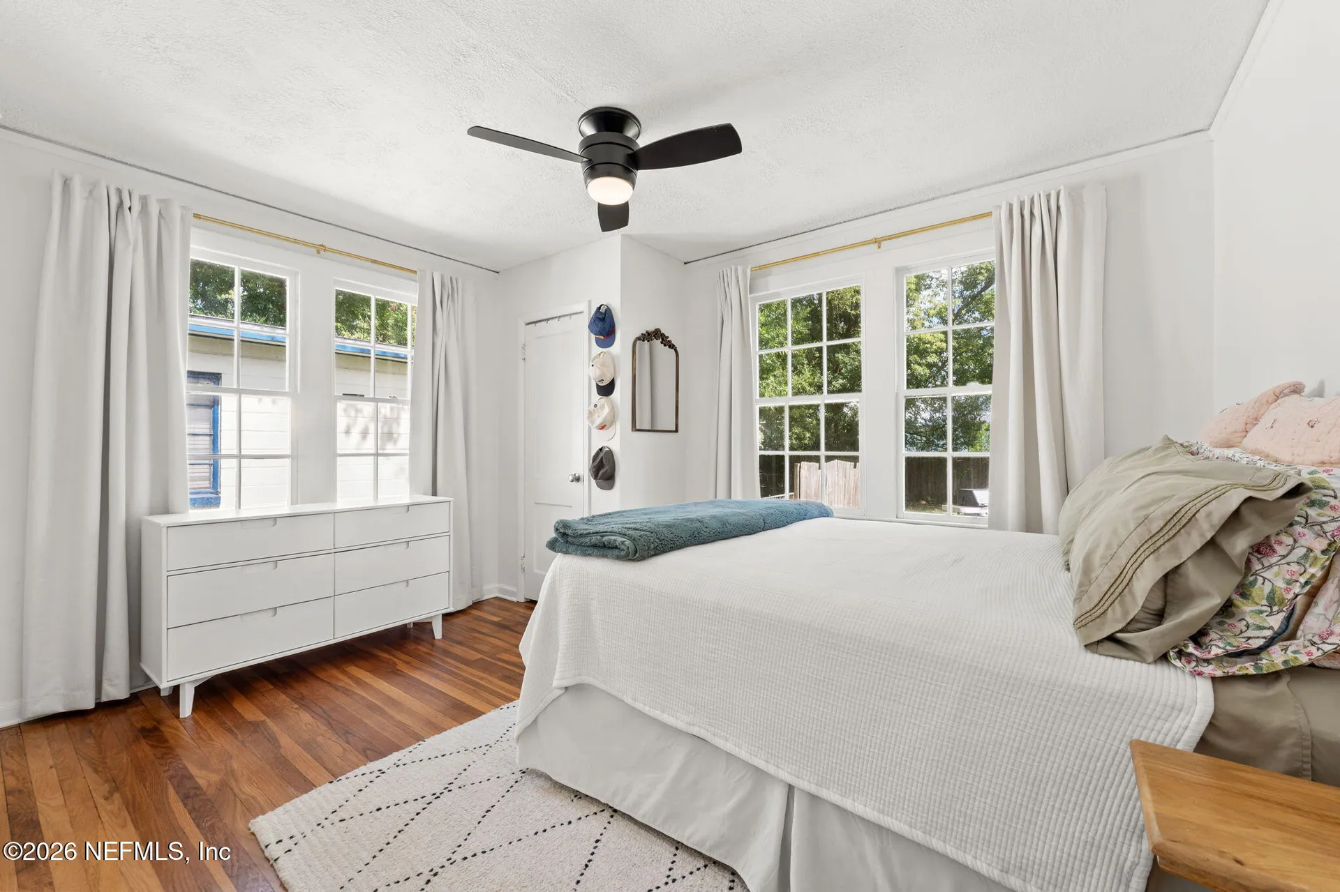 4823 Kerle Jacksonville FL 32205