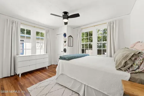 4823 Kerle Jacksonville FL 32205