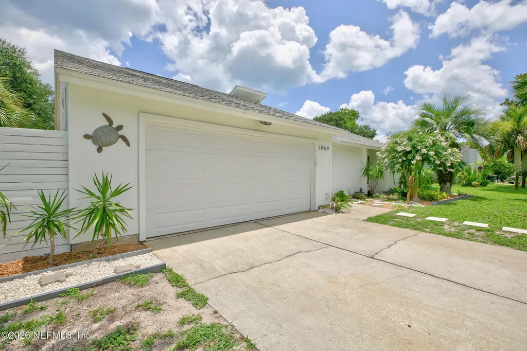 1869 Sea Oats Drive Atlantic Beach FL 32233