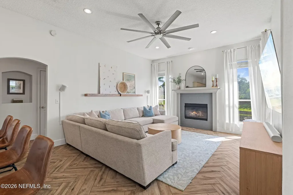 4223 Alesbury Drive Jacksonville FL 32224