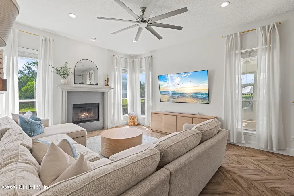 4223 Alesbury Drive Jacksonville FL 32224