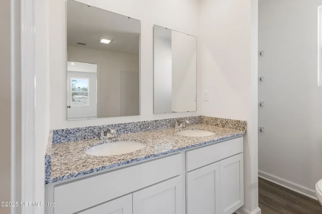 10430 Greystone Drive Glen St. Mary FL 32040
