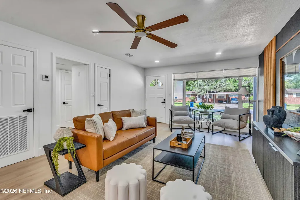 2351 Caladium Road Jacksonville FL 32211