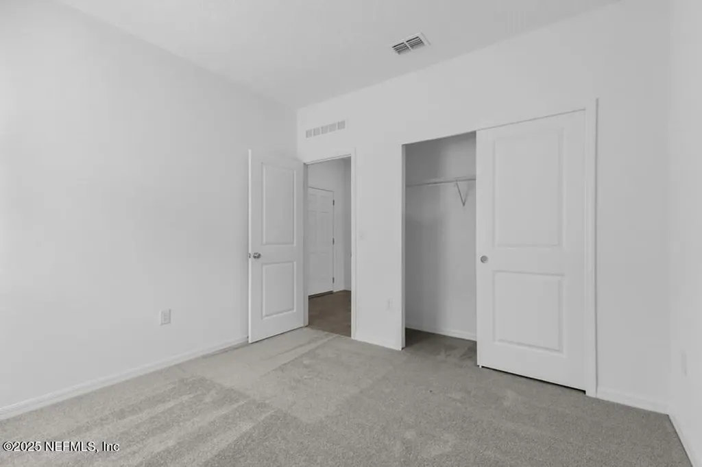 8142 Archibald Terrace Jacksonville FL 32219