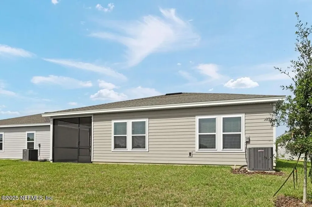 8142 Archibald Terrace Jacksonville FL 32219