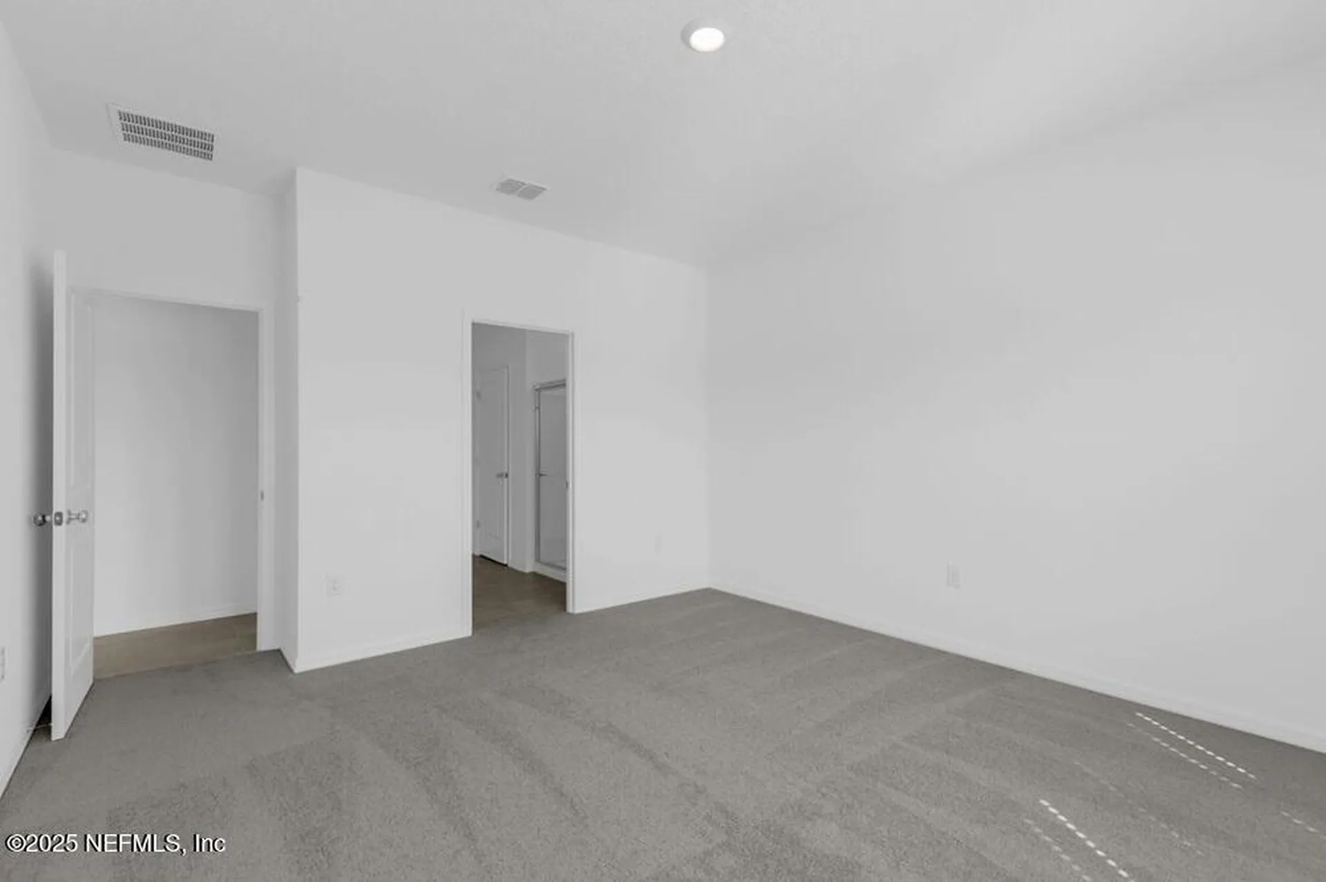 8142 Archibald Terrace Jacksonville FL 32219
