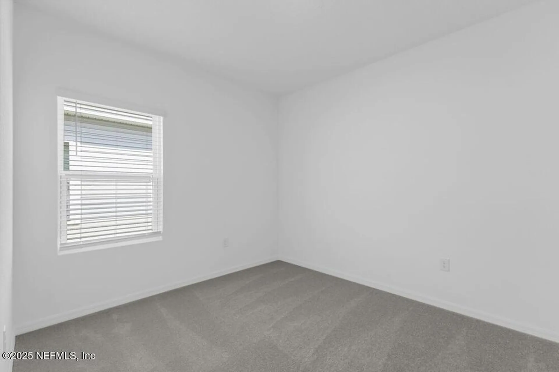 8142 Archibald Terrace Jacksonville FL 32219