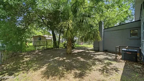 2069 W 14th Street Jacksonville FL 32209