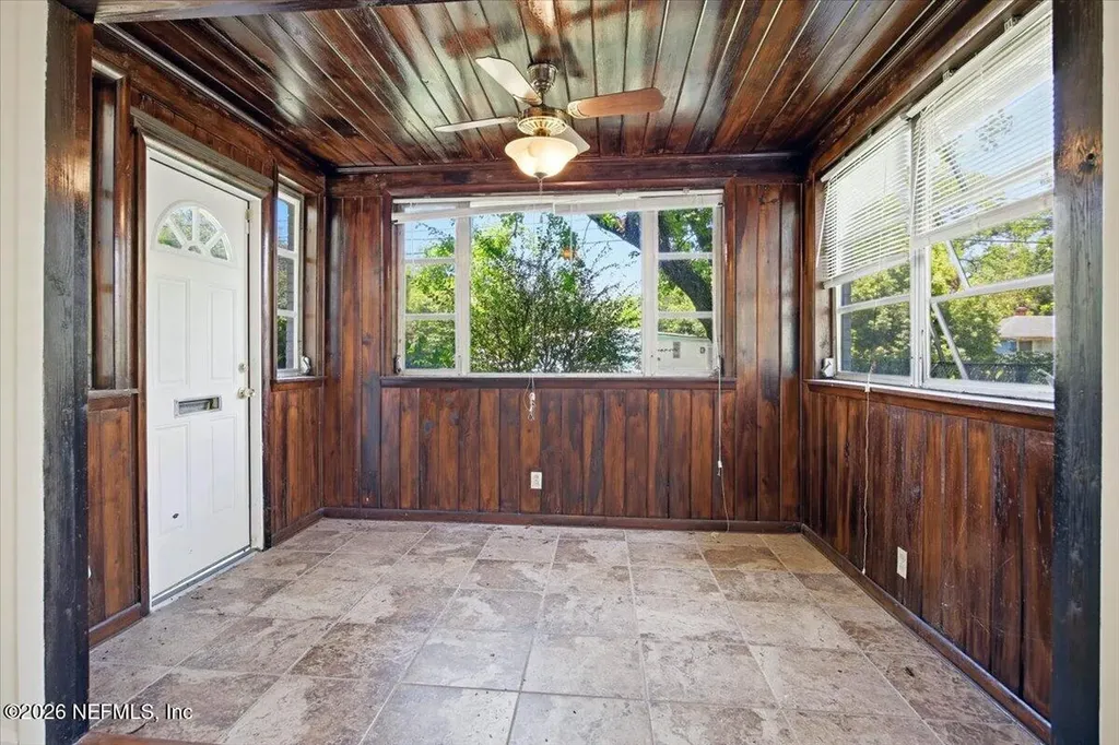 2432 Ellington Avenue Jacksonville FL 32209