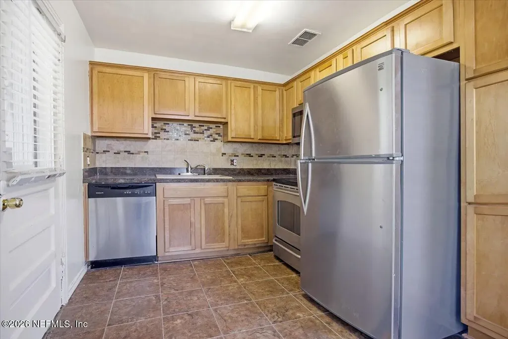 2432 Ellington Avenue Jacksonville FL 32209