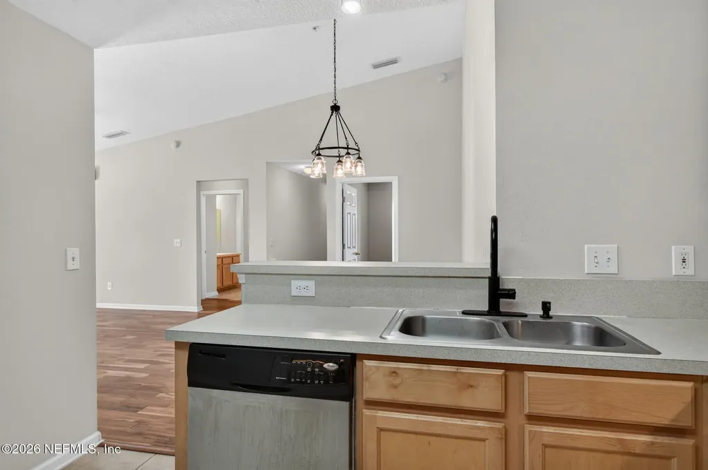7060 Deer Lodge Circle Jacksonville FL 32256