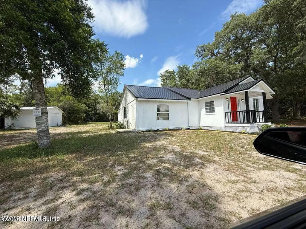 656 State Road 20 Palatka FL 32177