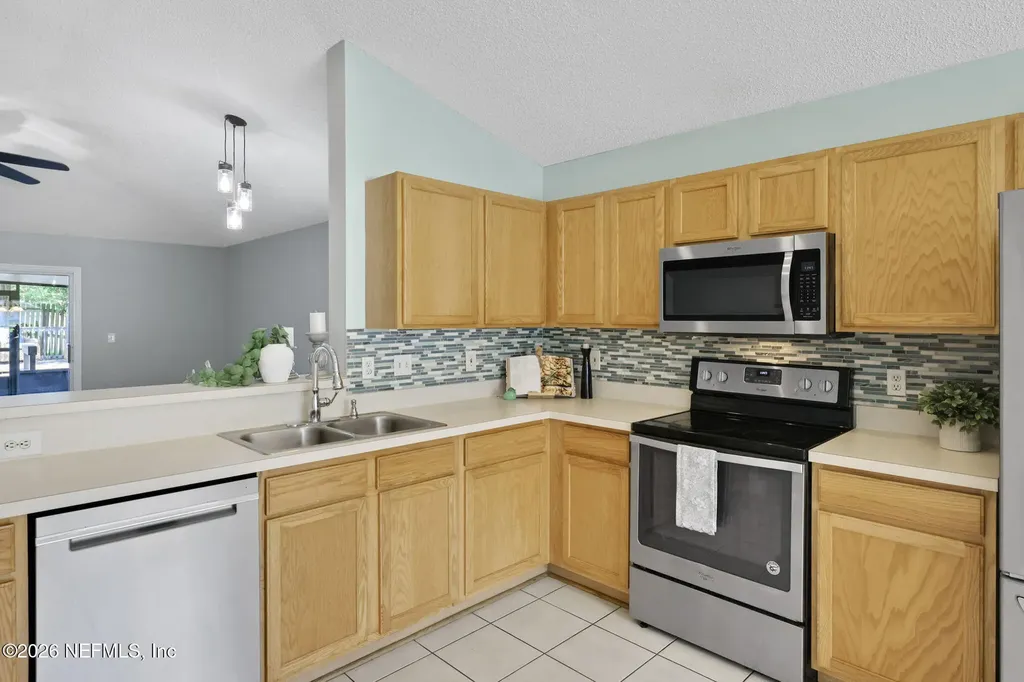 809 S Edenbridge Way St. Augustine FL 32092