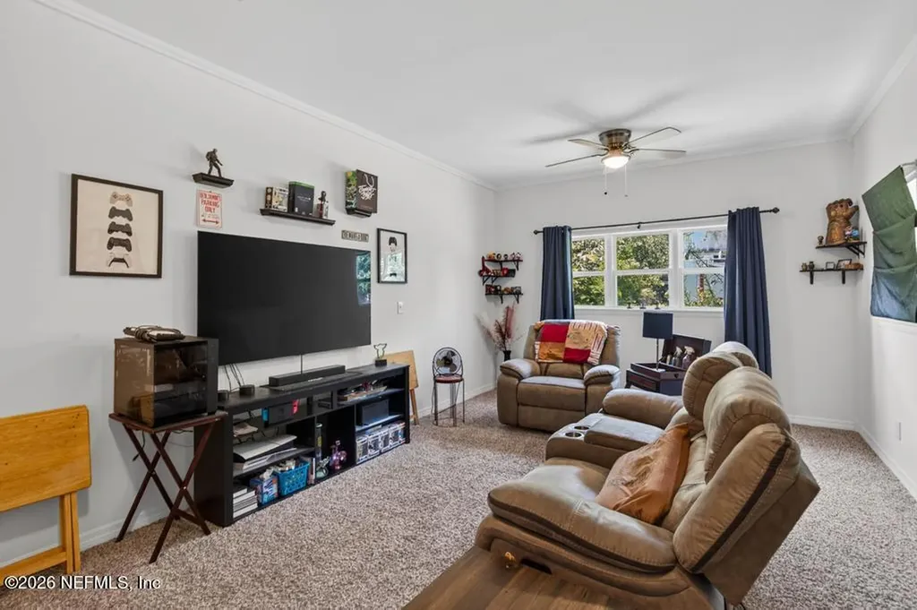 5130 Greenway Drive N Jacksonville FL 32244