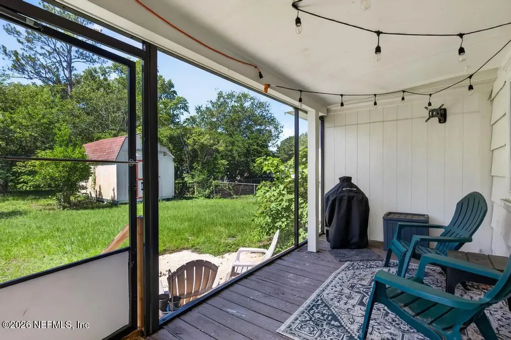 5130 Greenway Drive N Jacksonville FL 32244