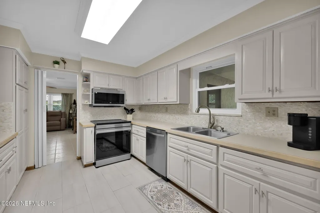 3057 Donato Drive N Jacksonville FL 32226