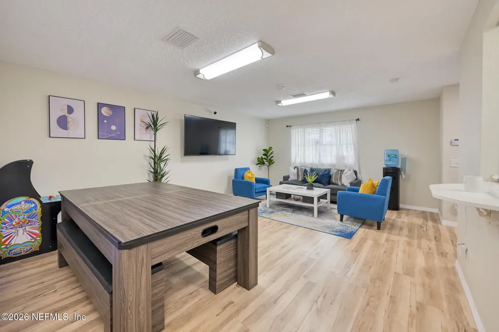 1824 Blanding Boulevard Jacksonville FL 32210