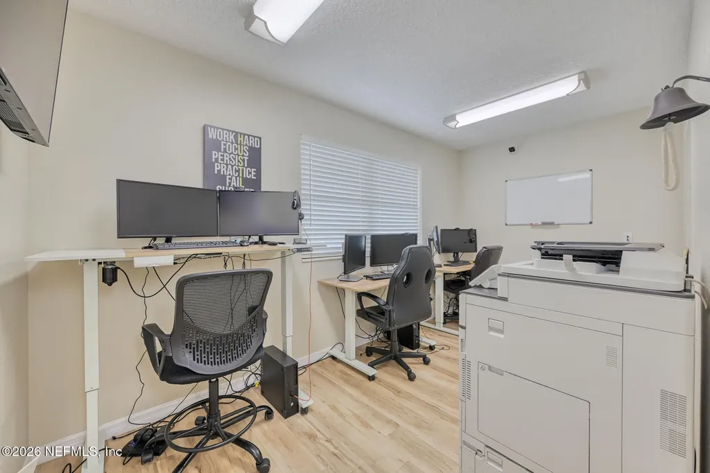 1824 Blanding Boulevard Jacksonville FL 32210