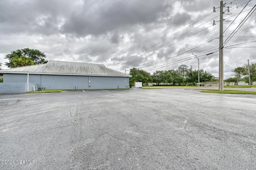 1824 Blanding Boulevard Jacksonville FL 32210
