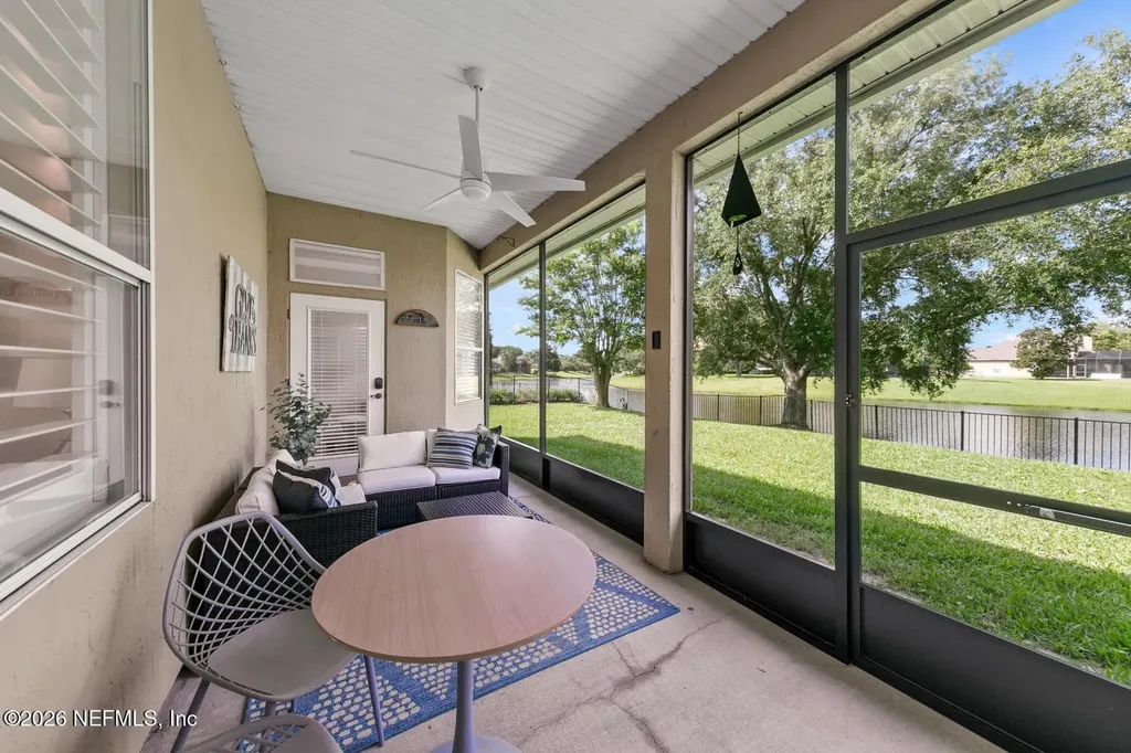 561 E Silverthorn Lane Ponte Vedra FL 32081