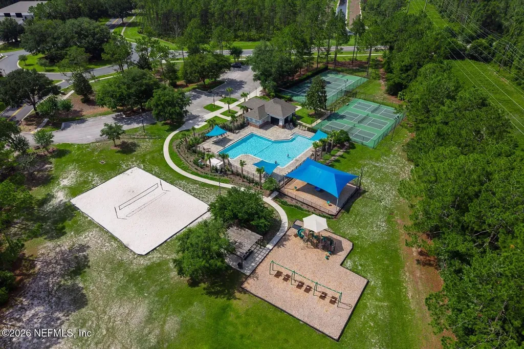 561 E Silverthorn Lane Ponte Vedra FL 32081